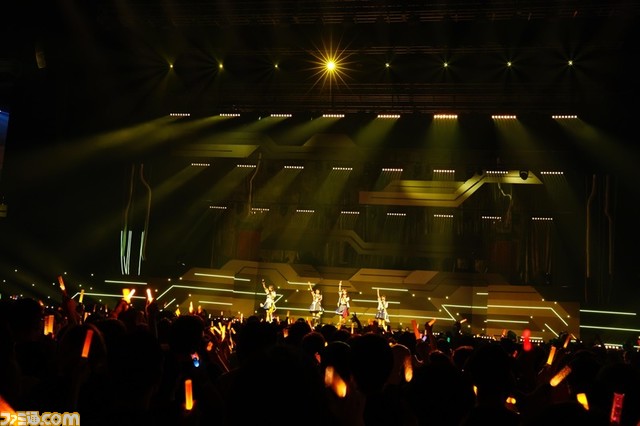 『シャニマス』対バンライブ“セツナビート”2日目リポート。磨き抜かれた各ユニットのパフォーマンスはもちろん、ノクチルによる『夢咲きAfter school』も披露されたシャッフルパートなど見どころ満載の公演は刹那のひとときに