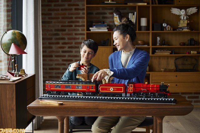 『ハリー・ポッター』ホグワーツ特急のハイクオリティなレゴが8月31日発売。9と3/4番線ホームのレプリカ、ハリーやロンのミニフィギュアも付属