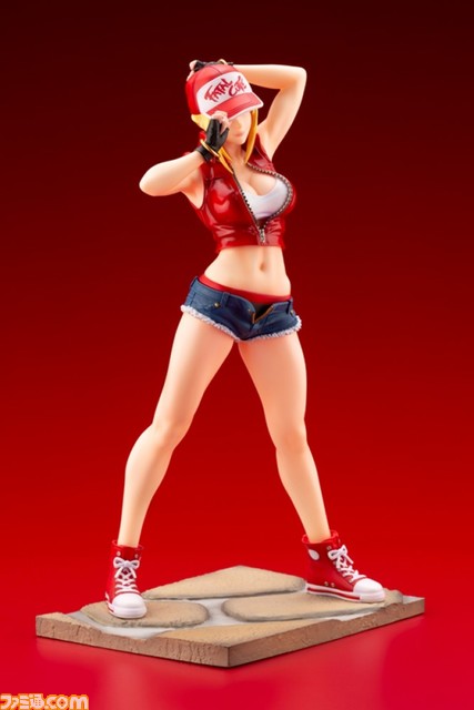『SNKヒロインズ』より女性の姿になったテリー・ボガードがフィギュア化。本日（8/25）予約開始！