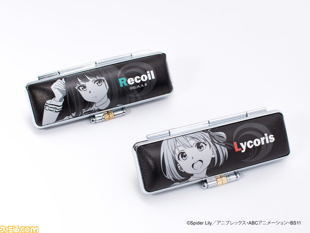 『リコリス・リコイル』千束、たきなたちがデザインされた“リコリコ痛印”の受注販売がスタート。リコリコ印鑑ケースの同時発売や捺印マットの購入特典も