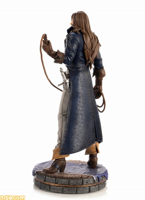 『悪魔城ドラキュラX 月下の夜想曲』よりリヒター・ベルモンドを全高約52センチの大型サイズにて立体化です。