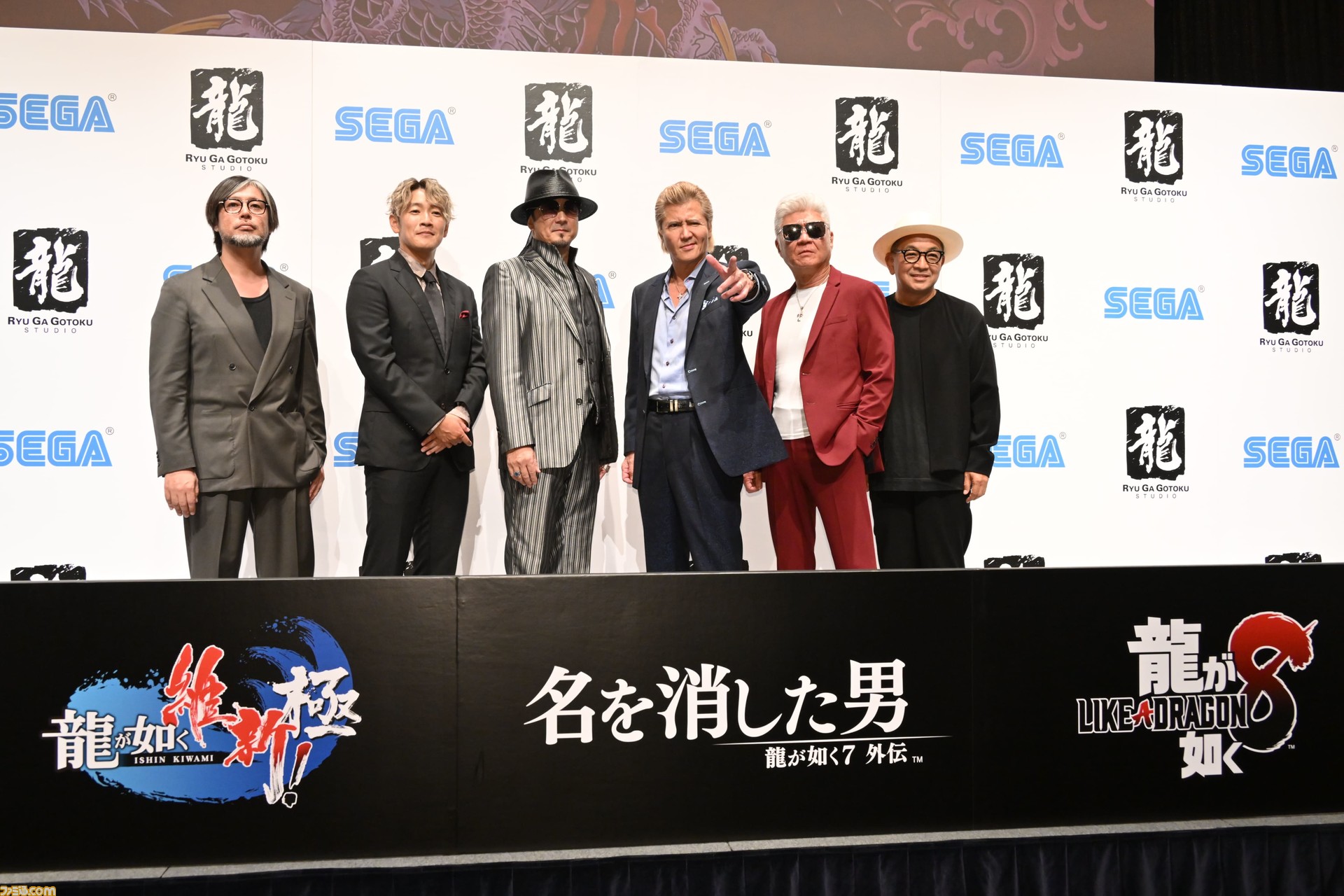 龍が如くスタジオ新作発表会リポート 竹内力 今度は俺が主役だろ 小沢仁志 ゲームの俺の顔が怖い 豪華キャストも登壇した模様を紹介 ゲーム エンタメ最新情報のファミ通 Com