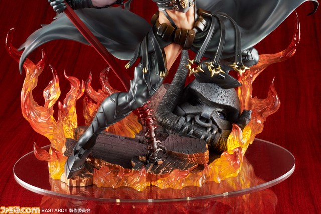 アニメ『BASTARD!!-暗黒の破壊神-』ダーク・シュナイダー、シーン・ハリのフィギュアが登場。メディコス限定でシーン・ハリのアクリルスタンドが付属