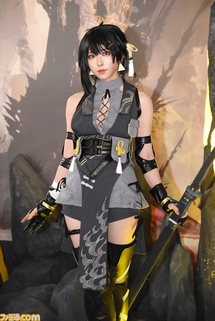 TGS2022を彩った厳選コンパニオン＆コスプレイヤー30連発！ 『龍が如く 維新！ 極』新選組衣装のセクシー美女らが勢ぞろい【TGS2022】