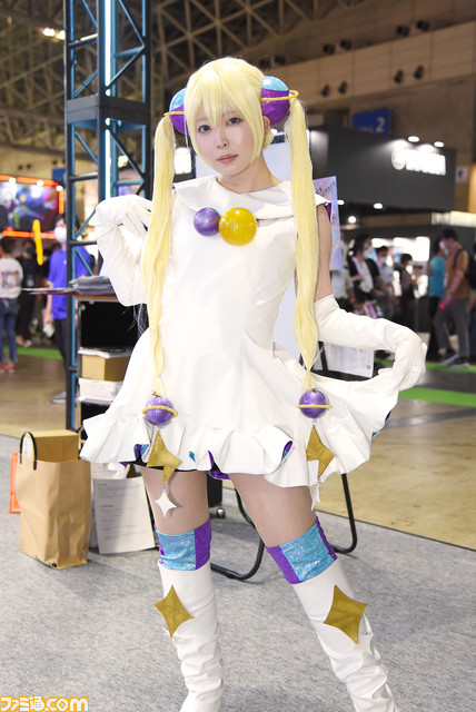 TGS2022を彩った厳選コンパニオン＆コスプレイヤー30連発！ 『龍が如く 維新！ 極』新選組衣装のセクシー美女らが勢ぞろい【TGS2022】