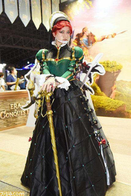 TGS2022を彩った厳選コンパニオン＆コスプレイヤー30連発！ 『龍が如く 維新！ 極』新選組衣装のセクシー美女らが勢ぞろい【TGS2022】