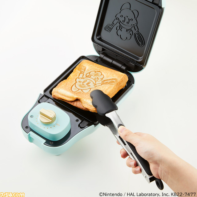 『星のカービィ』カービィやワドルディのホットサンドとミニケーキが焼ける“こんがりきゃらマルチサンドメーカー”が予約受付開始