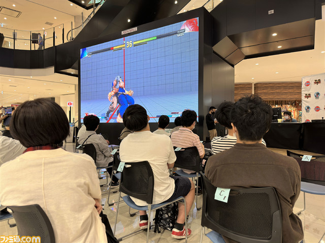 『ストV』SFLファン交流キャラバンがいよいよスタート! 第1回イオンモール白山にはももち選手率いる忍ism Gamingが登場