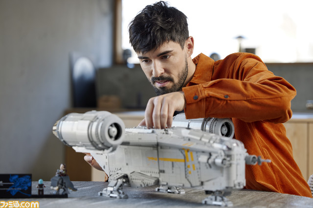 【スター・ウォーズ】ドラマ『マンダロリアン』の宇宙船を再現した高級レゴが発売。全長約72センチの大スケールで、ピース数はなんと6187!