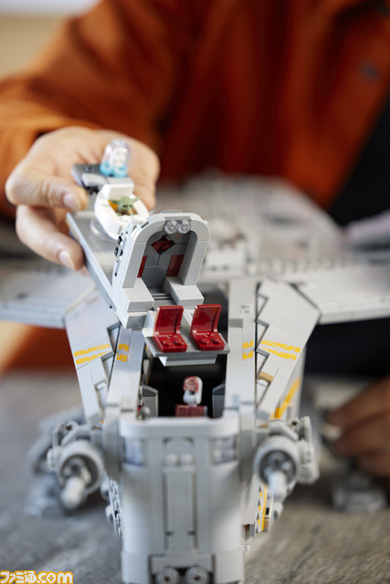 【スター・ウォーズ】ドラマ『マンダロリアン』の宇宙船を再現した高級レゴが発売。全長約72センチの大スケールで、ピース数はなんと6187!