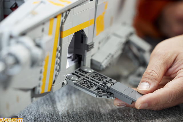 【スター・ウォーズ】ドラマ『マンダロリアン』の宇宙船を再現した高級レゴが発売。全長約72センチの大スケールで、ピース数はなんと6187!