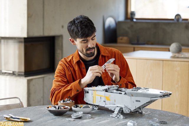 【スター・ウォーズ】ドラマ『マンダロリアン』の宇宙船を再現した高級レゴが発売。全長約72センチの大スケールで、ピース数はなんと6187!