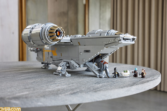 【スター・ウォーズ】ドラマ『マンダロリアン』の宇宙船を再現した高級レゴが発売。全長約72センチの大スケールで、ピース数はなんと6187!
