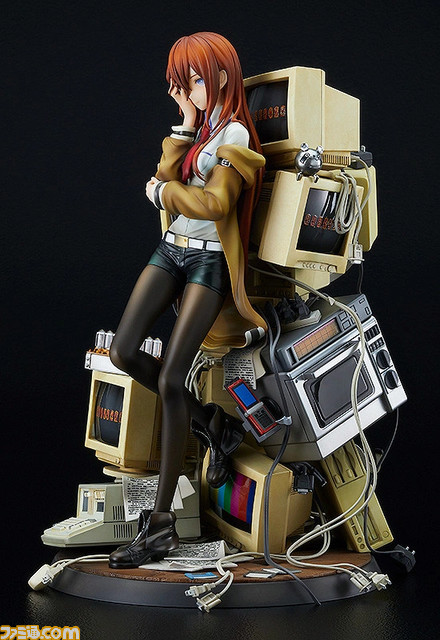 『シュタインズ・ゲート』牧瀬紅莉栖の1/7スケールフィギュアが本日(10/4)より予約開始。レトロPCや未来ガジェットが背後に積まれたハイクオリティな一品