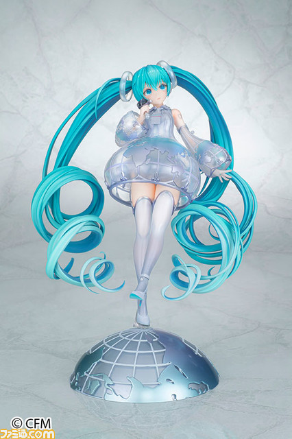初音ミクが“MIKU EXPO 2021 Online”のメインビジュアルをモチーフにフィギュア化。地球儀柄がかわいい特徴的な衣装や曲線を描く美しい髪などryota氏の美麗な原画の魅力を1/7スケールで再現