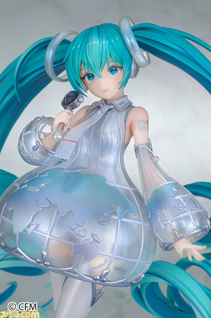 初音ミクが“MIKU EXPO 2021 Online”のメインビジュアルをモチーフにフィギュア化。地球儀柄がかわいい特徴的な衣装や曲線を描く美しい髪などryota氏の美麗な原画の魅力を1/7スケールで再現
