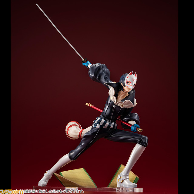 『ペルソナ5 ザ・ロイヤル』フォックスこと喜多川祐介のフィギュアが登場。パーツを交換することでマスクのON・OFFや表情を変更可能!
