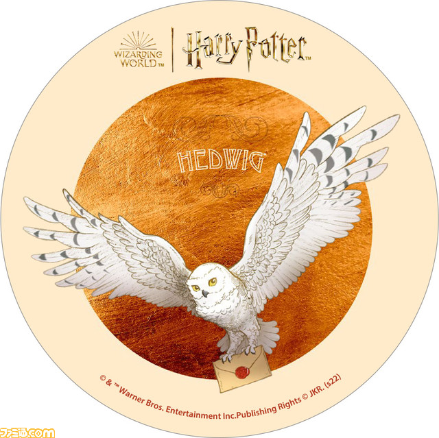 『ハリー・ポッター』とタリーズコーヒーがコラボ。ヘドウィグのスリーブがついたコラボドリンクや、ボトル、マグカップなど様々なグッズも10/28から展開