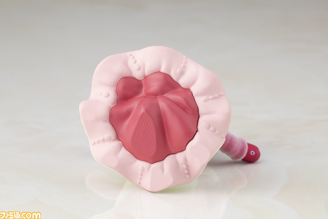 『メイドインアビス 烈日の黄金郷』よりマアアさんとメイニャのフィギュアが登場。フロッキー仕様であのふさふさ、ふかふか感を忠実に再現