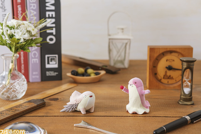 『メイドインアビス 烈日の黄金郷』よりマアアさんとメイニャのフィギュアが登場。フロッキー仕様であのふさふさ、ふかふか感を忠実に再現