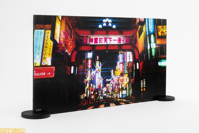 『龍が如く』TGS2022先行販売グッズがセガストアで予約受付開始。桐生、真島、春日の顔がついたハンガーや、神室町と伊勢佐木異人町のジオラマスタンドが登場