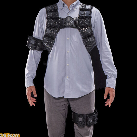 『仮面ライダーW』エターナルの“マックスジャケットセット”が登場。劇中同様に“ガイアメモリ”を24本装填できるなりきりアイテム