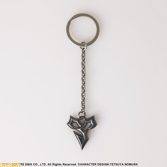 『FF』シリーズよりケルベロスやスリーピングライオンハート、ティーダ所属の“ザナルカンド・エイブス”マーク、ライトニングが身に着けるネックレス型のキーホルダーが予約開始