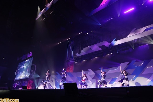 『シャニマス』対バンライブ“ムゲンビート”1日目リポート。イルミネによる『幻惑SILHOUETTE』、シーズの新曲『Fashionable』『Bouncy Girl』のお披露目などサプライズ満点のステージに!
