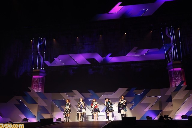 『シャニマス』対バンライブ“ムゲンビート”1日目リポート。イルミネによる『幻惑SILHOUETTE』、シーズの新曲『Fashionable』『Bouncy Girl』のお披露目などサプライズ満点のステージに!