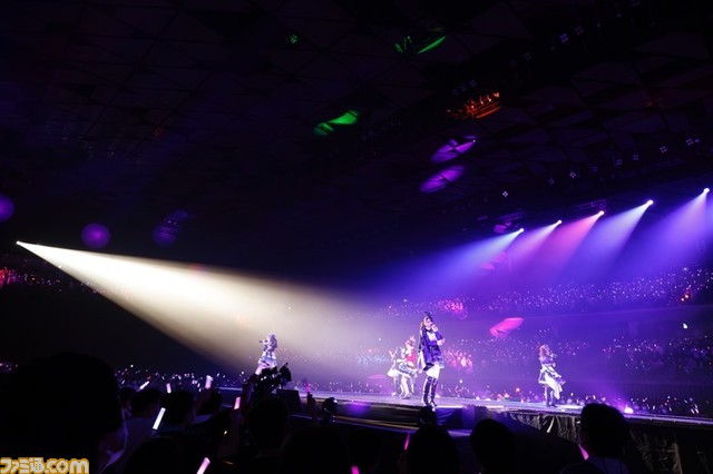 『シャニマス』対バンライブ“ムゲンビート”2日目リポート。各ユニットのステージや“アンティーカ”が『太陽キッス』を披露したシャッフルパートを通じて、改めて283プロのアイドルの魅力を再認識できるライブに