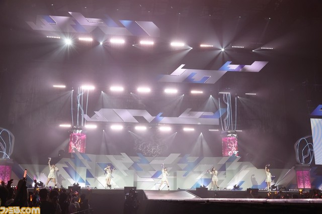 『シャニマス』対バンライブ“ムゲンビート”2日目リポート。各ユニットのステージや“アンティーカ”が『太陽キッス』を披露したシャッフルパートを通じて、改めて283プロのアイドルの魅力を再認識できるライブに