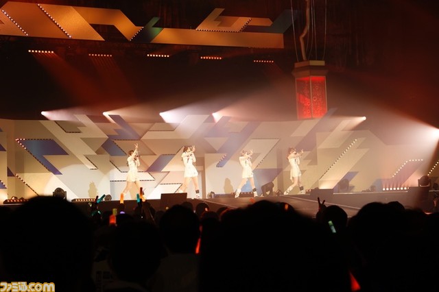 『シャニマス』対バンライブ“ムゲンビート”2日目リポート。各ユニットのステージや“アンティーカ”が『太陽キッス』を披露したシャッフルパートを通じて、改めて283プロのアイドルの魅力を再認識できるライブに