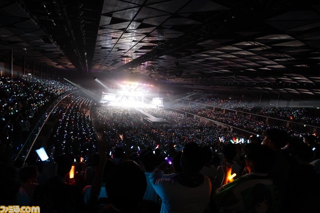 『シャニマス』対バンライブ“ムゲンビート”2日目リポート。各ユニットのステージや“アンティーカ”が『太陽キッス』を披露したシャッフルパートを通じて、改めて283プロのアイドルの魅力を再認識できるライブに