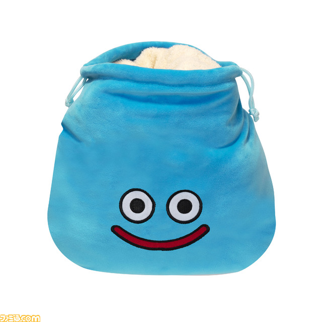 『ドラゴンクエスト 』スライムにどうぐをあずけることができるウォールポケットやクッションにもなる掛け布団収納カバー、大きな巾着などおかたづけグッズ3種が発売