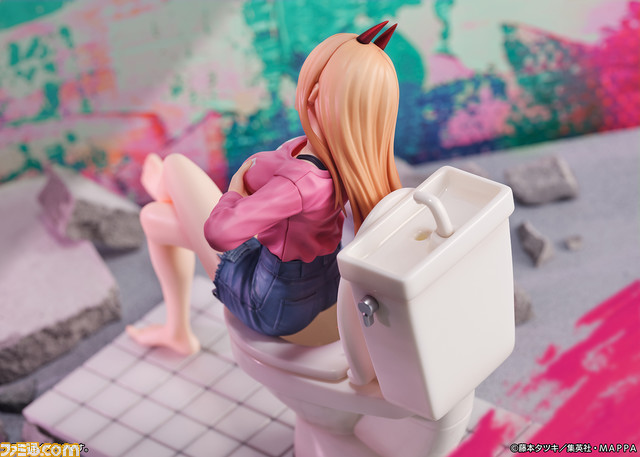 アニメ『チェンソーマン』第4話の天使なシーンを立体化。トイレに座った妖艶な笑みのパワーがとっても魅力的！