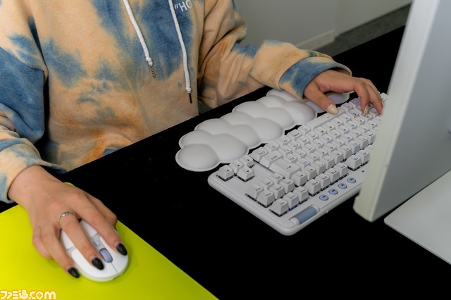 ロジクールG“オーロラコレクション”のヘッドセット・キーボードをレビュー。白くて、スタマイズ性抜群、専用アクセサリも豊富「反則的かわいさ」