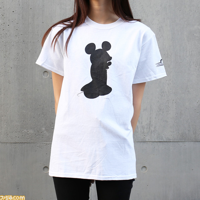 TシャツWHT×BK_着用