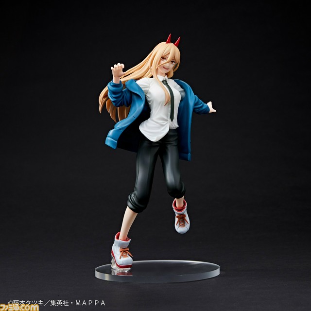 『チェンソーマン』パワー、デンジのフィギュアがプライズに登場。パワーの躍動感を感じる髪や服とへそチラに注目!