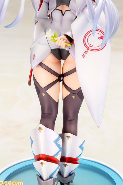 『PSO2』より“マトイ -Nidy-2D-Ver.-”、『PSO2es』より“ジェネ(ステラメモリーズVer.)”の再生産が決定。購入すると各キャラのA3タペストリーが付属