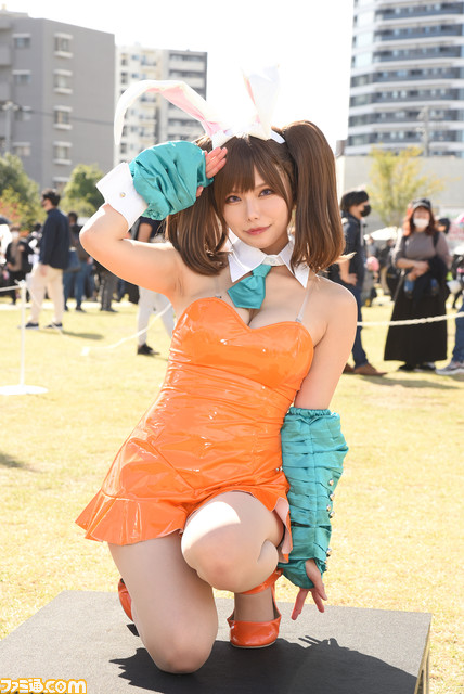 『NIKKE』ラピから『ヴァンパイア』モリガン、『原神』刻晴まで! “池袋ハロウィン2022”を彩ったコスプレイヤーたち【コスプレ写真30連発】