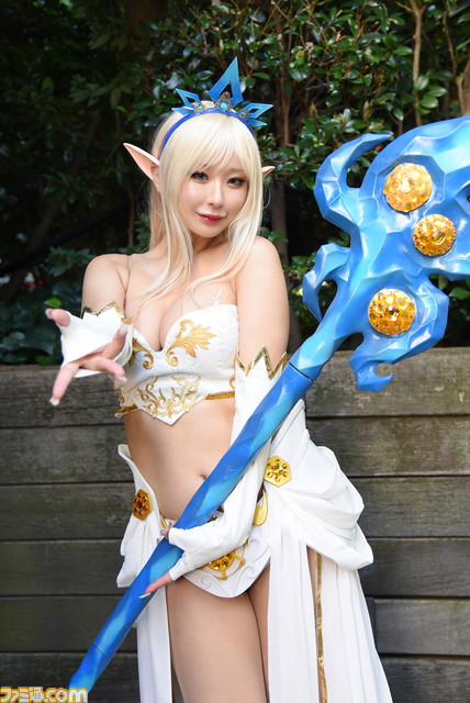 『チェンソーマン』マキマとレゼや『アズレン』エンタープライズ、『サイバーパンク エッジランナーズ』が何ともクール! “池袋ハロウィン2022”を沸かせた美麗コスプレイヤーたち【コスプレ写真30連発】