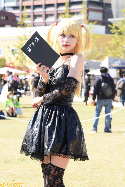 『チェンソーマン』マキマとレゼや『アズレン』エンタープライズ、『サイバーパンク エッジランナーズ』が何ともクール! “池袋ハロウィン2022”を沸かせた美麗コスプレイヤーたち【コスプレ写真30連発】