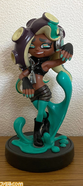 『スプラトゥーン3』amiibo(アミーボ)でもらえるギアまとめ。スクールブレザー、ひれおくん、ヒメイトパーカーなど一挙紹介【スプラ3】