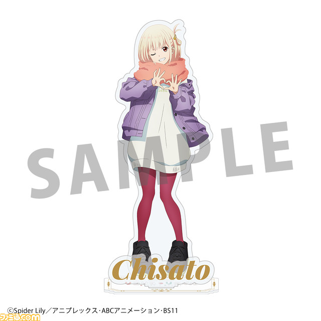 『リコリコ』限定ショップが全国のTSUTAYAで11月25日より開催。冬コーデの千束&たきなを配したアクリルフィギュアやダイカットステッカーが新登場