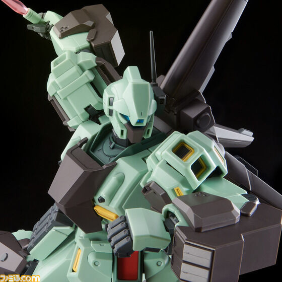 『ガンダムUC』スタークジェガンのMGガンプラが本日(11月16日)より予約受付開始。前腕部ウェポンラックにはビームサーベルなどを収納可能