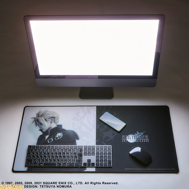 『FF』新作グッズが発売。各ナンバリングのイラストを使用したゲーミングマウスパッドやファイル、ポストカード、スマホリングがラインアップ