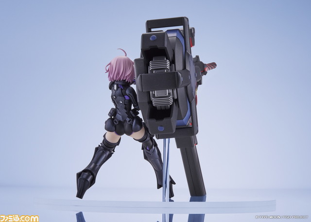 Amazon.co.jp: シールダーマシュ・キリエライト〔オルテナウス
