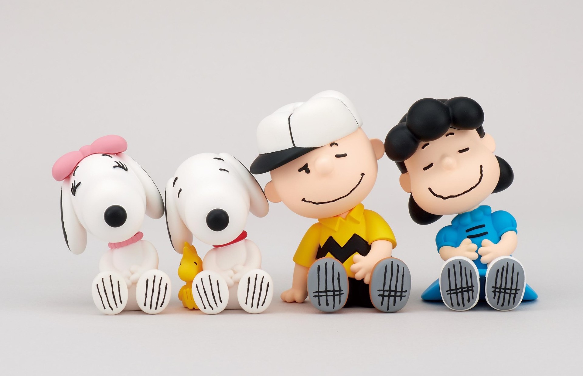 肩ズンfig Peanuts 2 スヌーピーやベル チャーリー ルーシーがガチャで発売 肩にもたれかかるポーズで並べるとかわいい ゲーム エンタメ最新情報のファミ通 Com