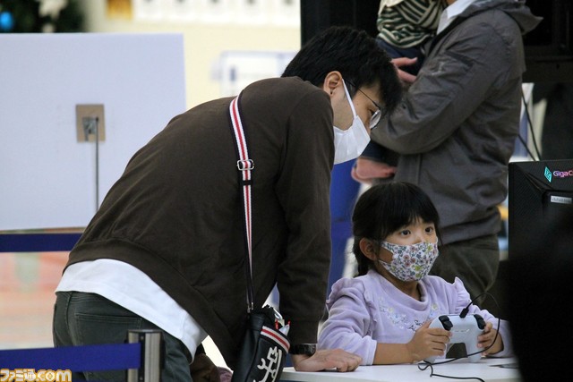 『スト5』SFLファン交流キャラバン in 熊本リポート。ネモ選手率いるSaishunkan Sol 熊本が、地元ファンと交流。松本Pへのプチインタビューもお届け