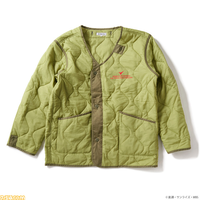 『機動戦士ガンダム 水星の魔女』と“MEI”がコラボしたアパレルグッズが登場。配色やデザインはアスティカシア高等専門学園をイメージ